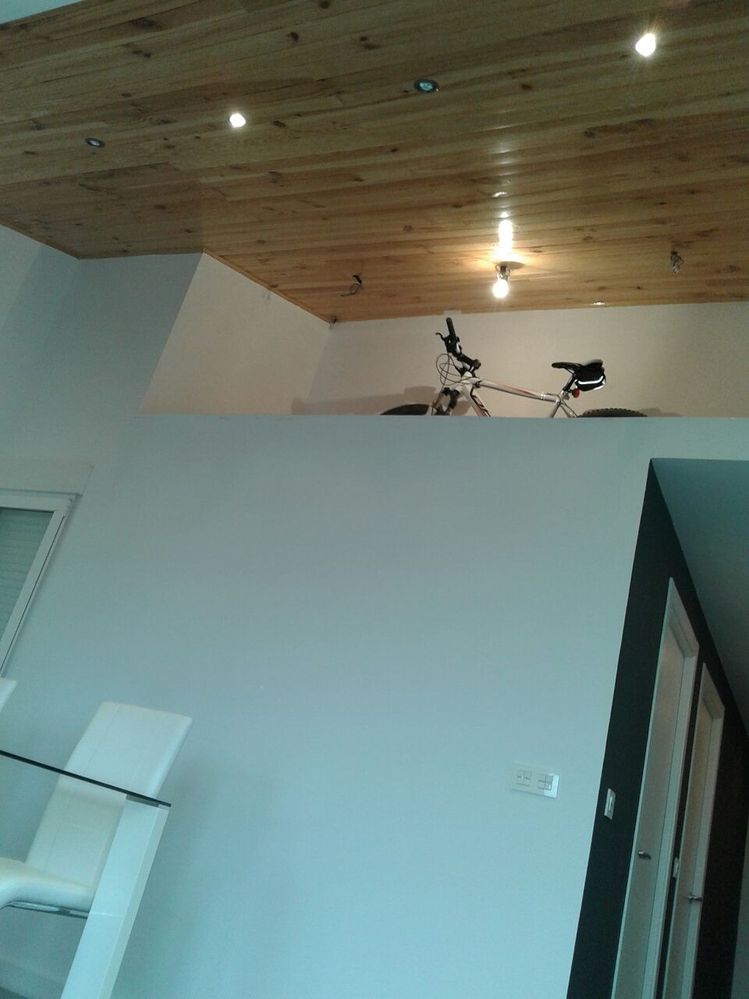 Friso en techo Comunidad de Comunidad Leroy Merlin